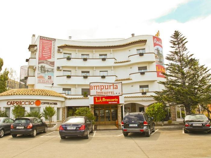 Hotel Ampuria Inn - Bild 1