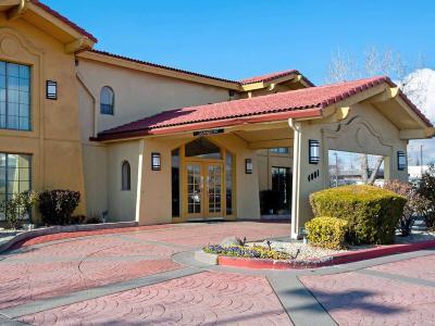 Hotel La Quinta Inn by Wyndham Reno - Bild 2