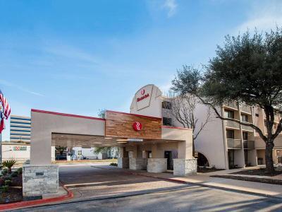 Hotel Ramada by Wyndham Austin South - Bild 2