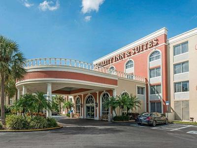 Hotel Quality Inn & Suites Near the Theme Parks - Bild 5
