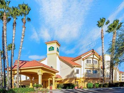Hotel La Quinta Inn & Suites by Wyndham Tucson Airport - Bild 2