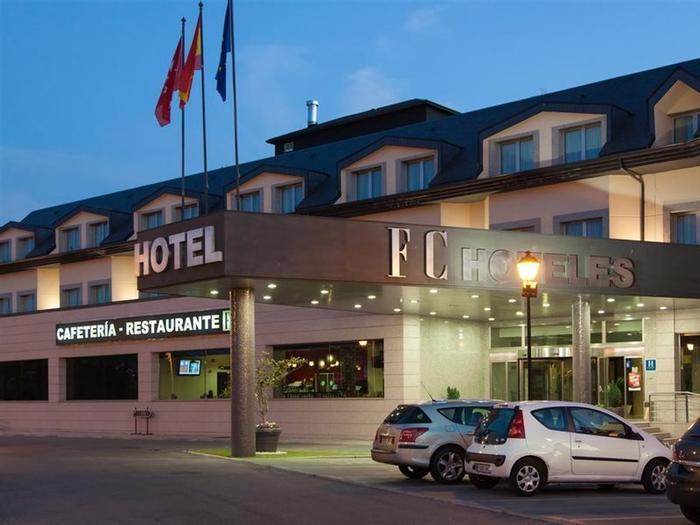 Hotel FC Villalba - Bild 1
