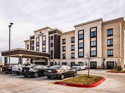 Comfort Inn & Suites Oklahoma City South I-35