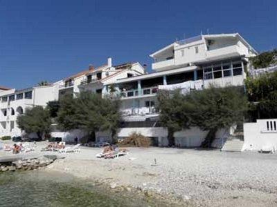 Pension Zanic - Villa & Beachfront Apartments