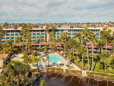Holiday Inn San Diego Bayside