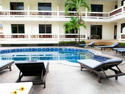 Tropical Palm Resort & Spa
