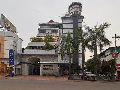 Arcadia Hotel - Kottayam