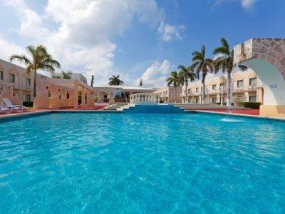 Holiday Inn Express Cancun Zonaera
