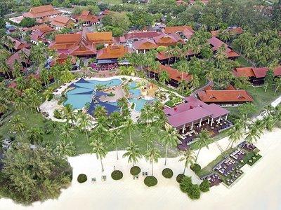 Pelangi Beach Resort & Spa 