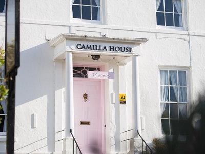 Camilla House - Guest house
