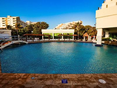 Park Royal Beach Resort Cancun 