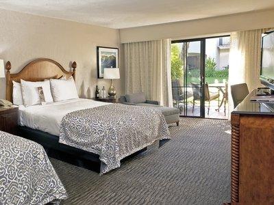 Hilton Santa Barbara Beachfront Resort 