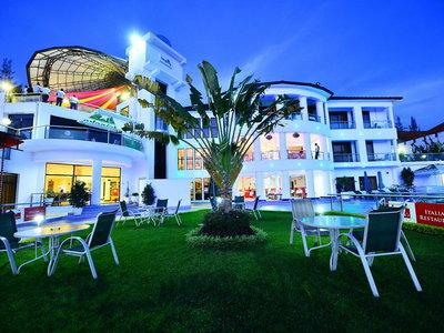 The Manor Hotel - Kigali