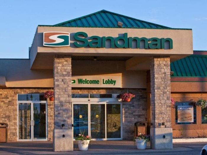 Sandman Hotel Edmonton West - Bild 1